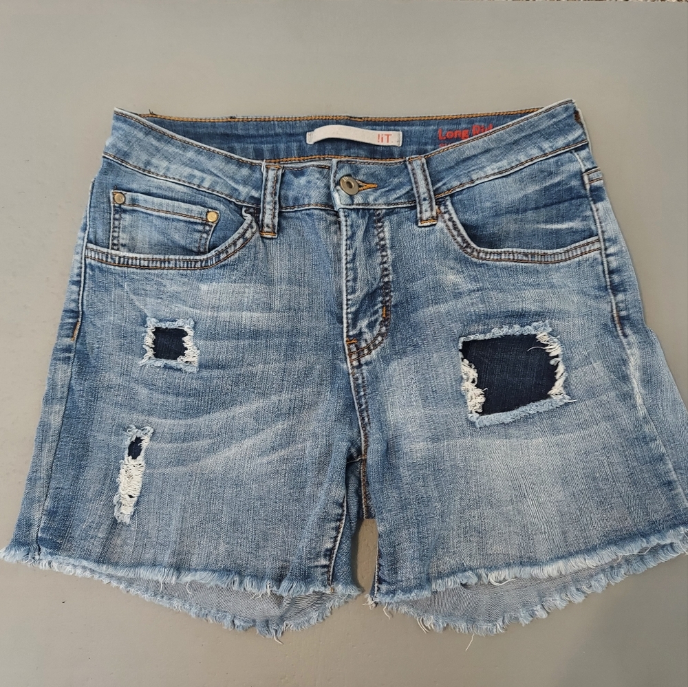 !IT Long Rider Distressed Denim Shorts For Women